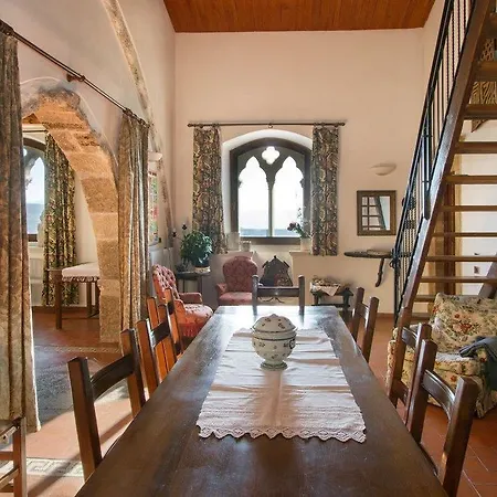 ベッド・アンド・ブレックファスト La Bifora E Le Lune Vico Sotto Gli Archi 5