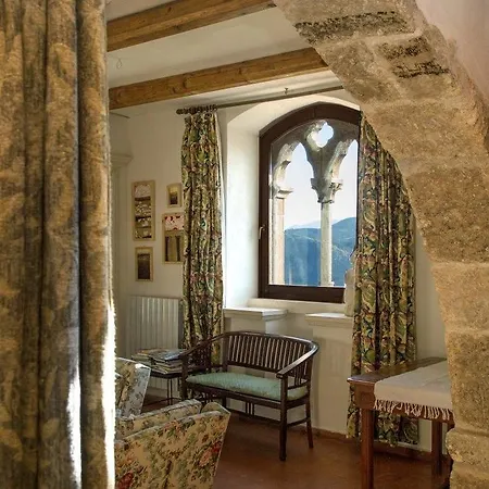 La Bifora E Le Lune Vico Sotto Gli Archi 5 فندق مبيت وإفطار سانتو ستيفانو دي سيسانيو