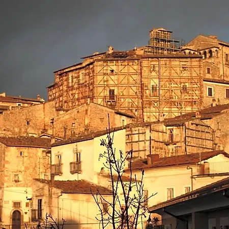 Bed and Breakfast La Bifora E Le Lune Vico Sotto Gli Archi 5