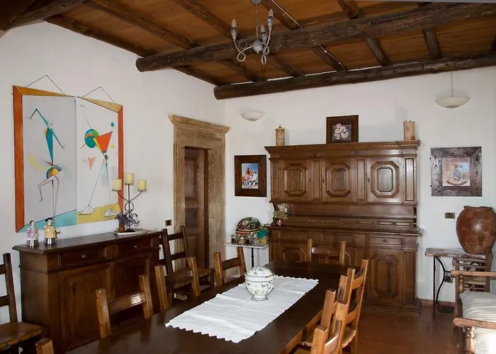 La Bifora E Le Lune Vico Sotto Gli Archi 5