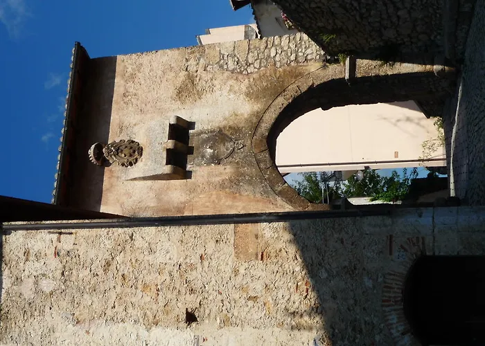 La Bifora E Le Lune Vico Sotto Gli Archi 5