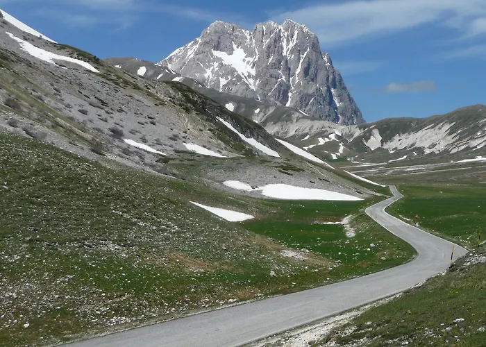 La Bifora E Le Lune Vico Sotto Gli Archi 5 Santo Stefano Di Sessanio