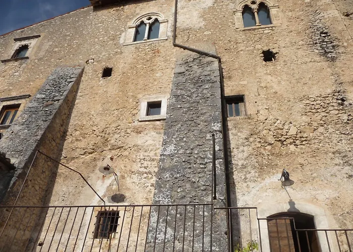 La Bifora E Le Lune Vico Sotto Gli Archi 5 Oda ve Kahvaltı Santo Stefano Di Sessanio